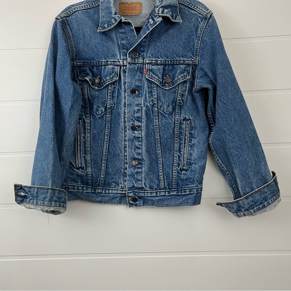 Vintage Levi's Denim Jacket Truckers Jean 80s 70506-0216 Sz 38 USA Red Tab